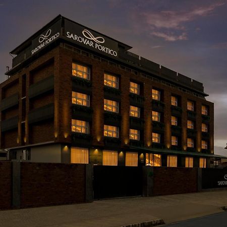 Sarovar Portico Srinagar Exterior foto